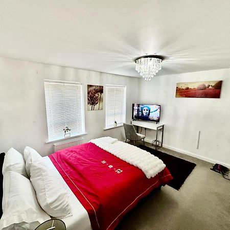 Cosy Room In 웰링버러 외부 사진